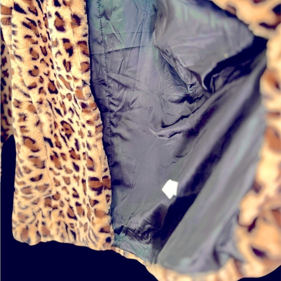 SOLD - Picture 7 of 9